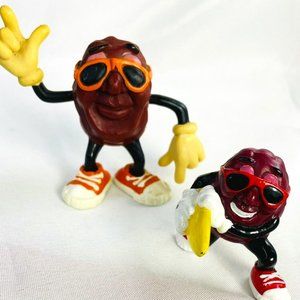 California Raisins PVC Figure Vintage Toys 2 Figures 1 dancing & 1 on Surfboard